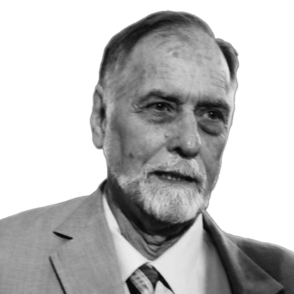 Dr. Segismundo Engelking